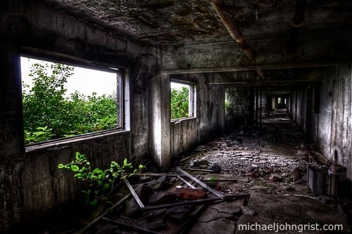 5 Japanese Ghost Towns | Michael John Grist / Mike Grist